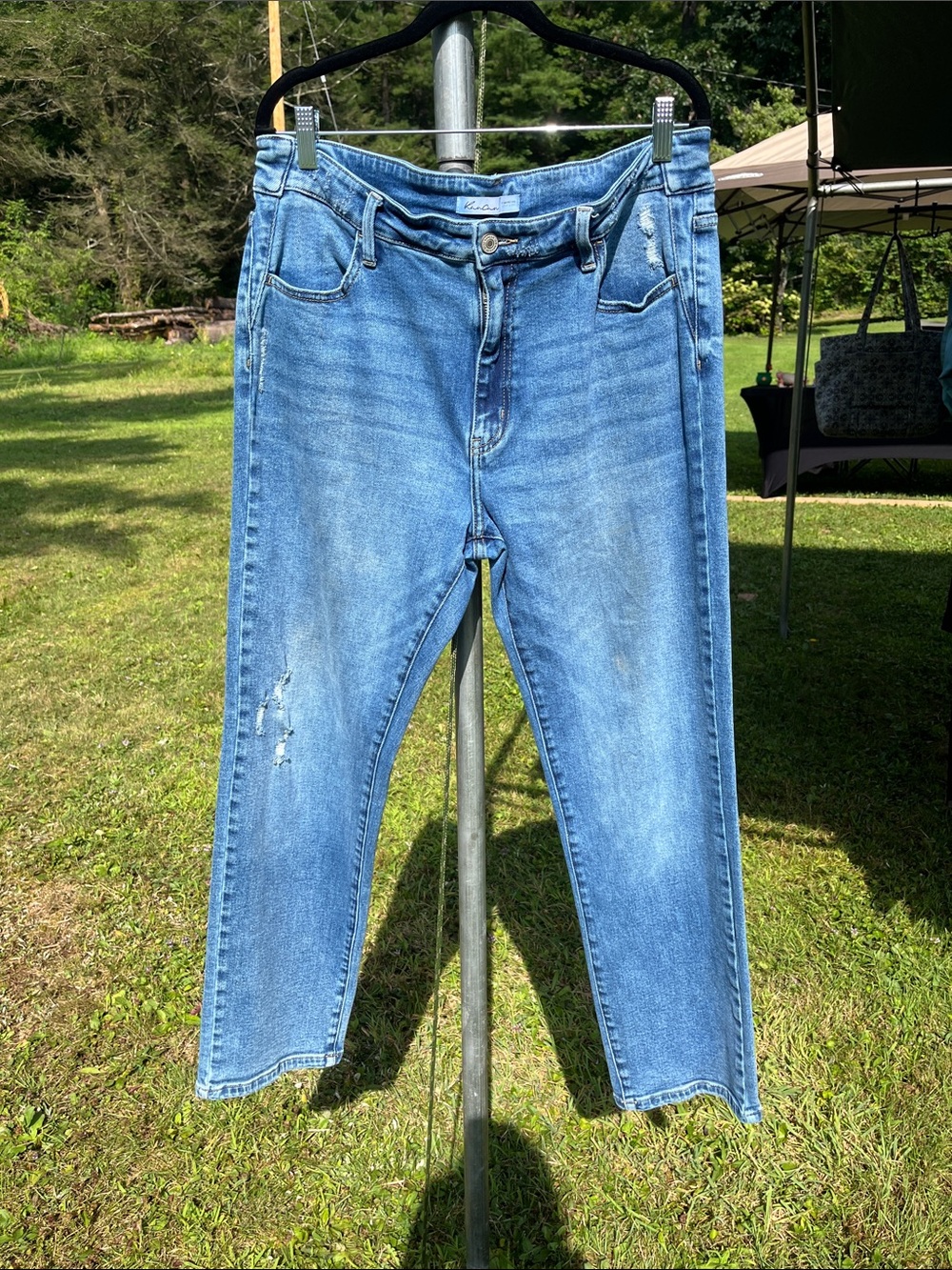 KanCan Light Blue Slim Straight Women’s Jeans